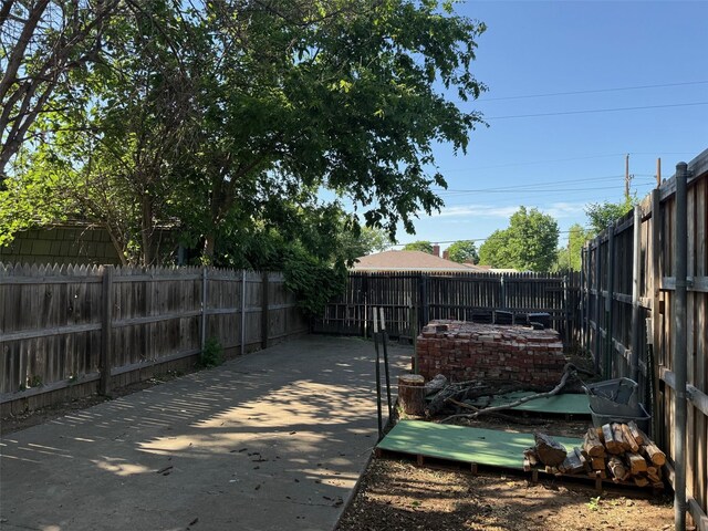 3417 Danbury Dr, Amarillo, TX 79109 - view of fenced backyard