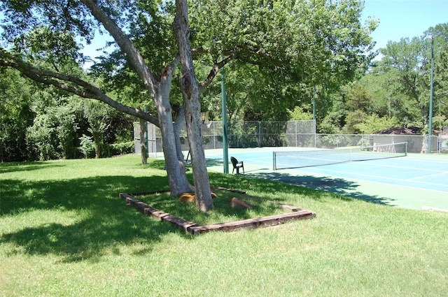 1107 Rock Springs Rd, Duncanville, TX 75137 - view of tennis court
