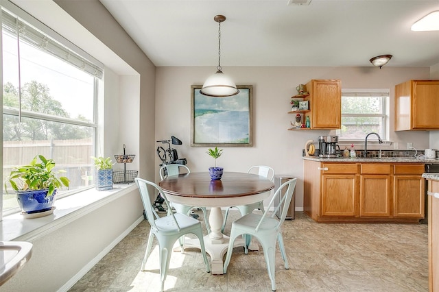 412 Hanover St, Burleson, TX 76028 - dining space featuring baseboards