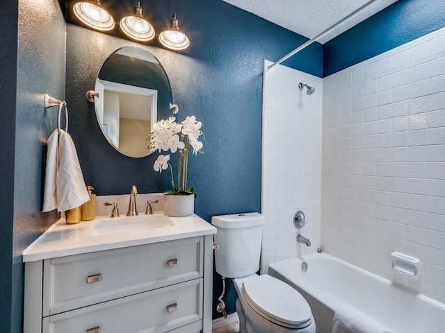 46 Morrow Dr, Bedford, TX 76021 - full bath with a textured wall, toilet, vanity, shower / tub combination, and a textured ceiling