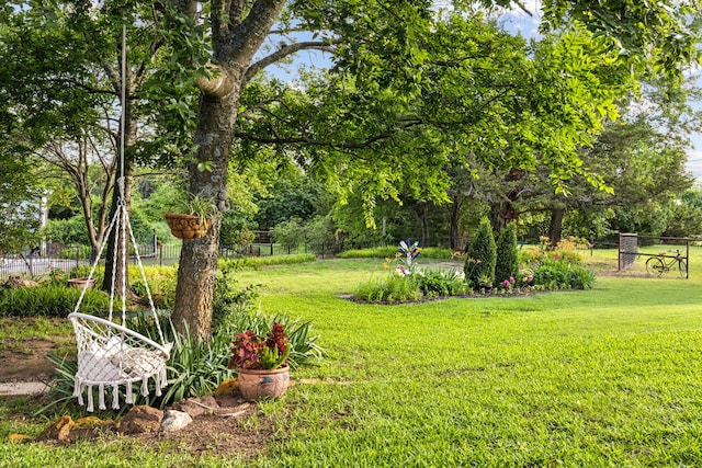 7968 Fm 121, Van Alstyne, TX 75495 - view of yard with view of scattered trees