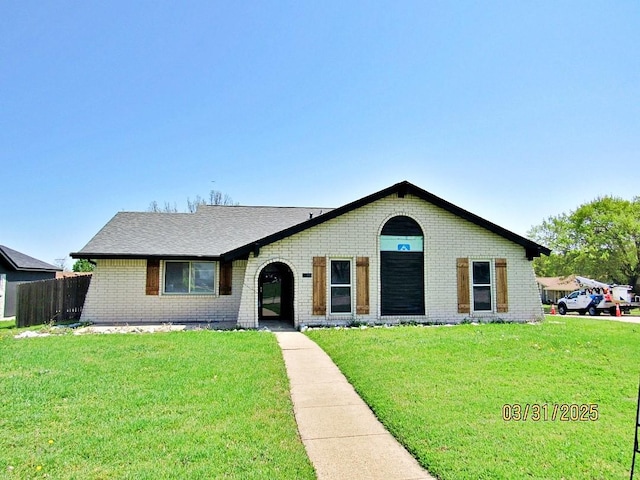 1700 Hendrick Dr, Plano, TX 75074 - ranch-style house featuring brick siding