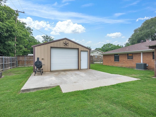 110 N Willow St, Mansfield, TX 76063 - detached garage with central air condition unit and concrete driveway