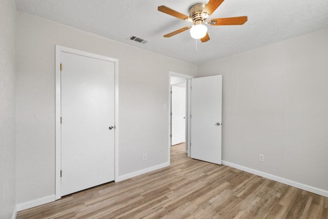 903 1st St, Bridgeport, TX 76426 - unfurnished bedroom featuring light wood-style flooring and baseboards