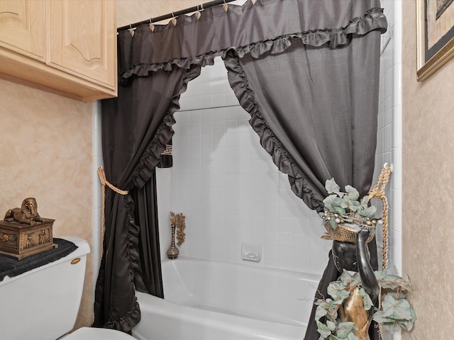3709 Cliff View Loop, Weatherford, TX 76087 - full bath with shower / tub combo and toilet