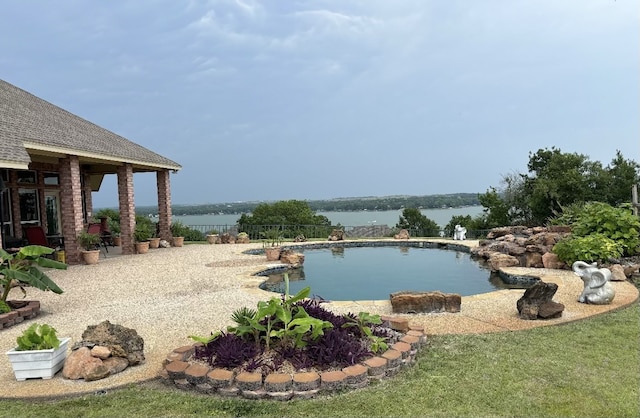 3709 Cliff View Loop, Weatherford, TX 76087 - swimming pool with a patio