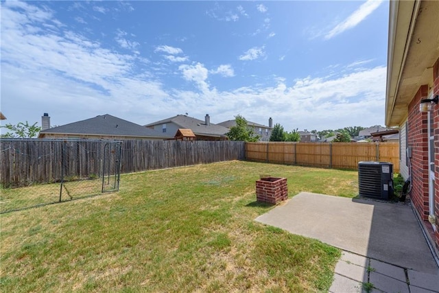 2913 Paddock Way, Denton, TX 76210 - view of yard with central air condition unit and a patio area