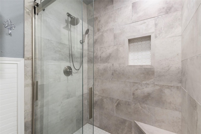 400 Causeway Vw, Seven Points, TX 75143 - full bath featuring a stall shower
