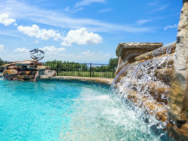 1105 Crown Valley Dr, Weatherford, TX 76087 - view of pool