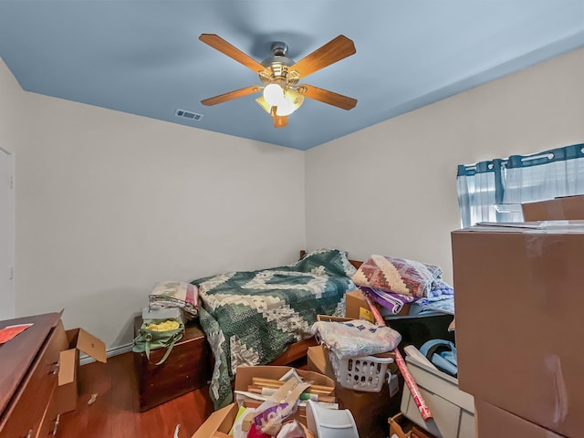 301 Quail Run Rd, Red Oak, TX 75154 - bedroom featuring wood finished floors and ceiling fan