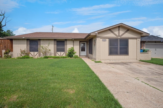 5409 Queens Ct, Lake Dallas, TX 75065 - single story home with brick siding and a front lawn