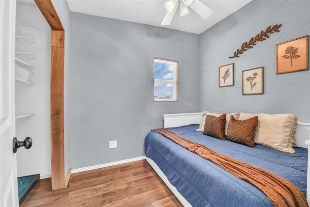121 Sanchez Creek Ct, Weatherford, TX 76088 - bedroom with wood finished floors and a ceiling fan