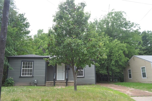 722 Sunset St, Sulphur Springs, TX 75482 - view of front of home