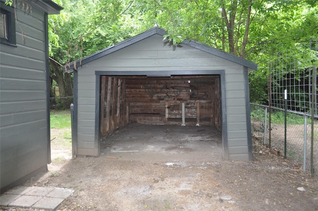 722 Sunset St, Sulphur Springs, TX 75482 - view of detached garage