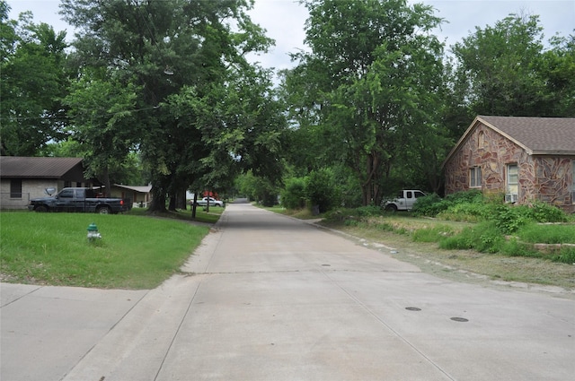 722 Sunset St, Sulphur Springs, TX 75482 - view of concrete road