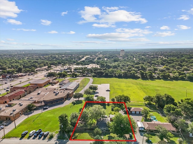 116 S Lyndalyn Ave, Desoto, TX 75115 - aerial overview of property's location with property boundaries highlighted