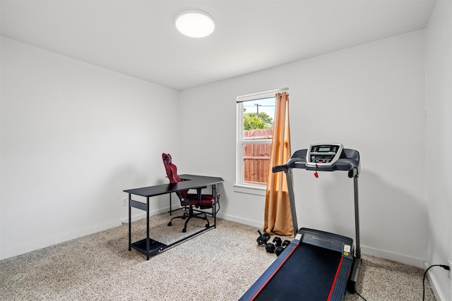 304 Thomas St, Terrell, TX 75160 - exercise area with baseboards