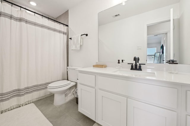 1213 Palmetto Dr, Forney, TX 75126 - full bath featuring toilet, vanity, tile patterned flooring, and curtained shower