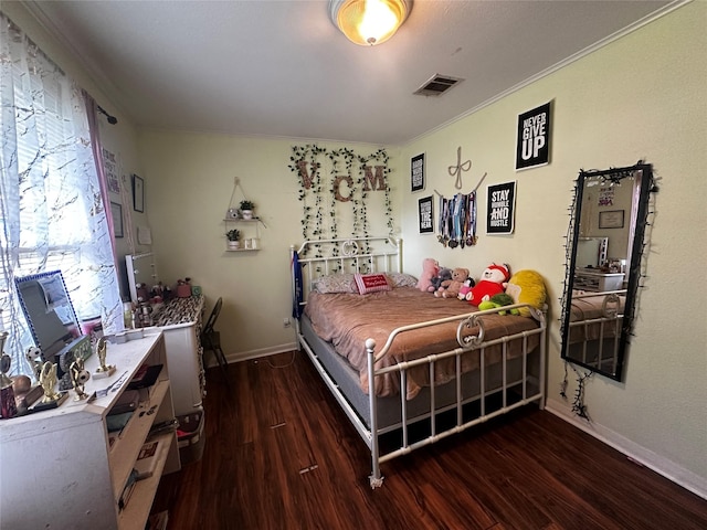 2616 Bardot Ln, Bossier City, LA 71111 - bedroom with wood finished floors, crown molding, and baseboards