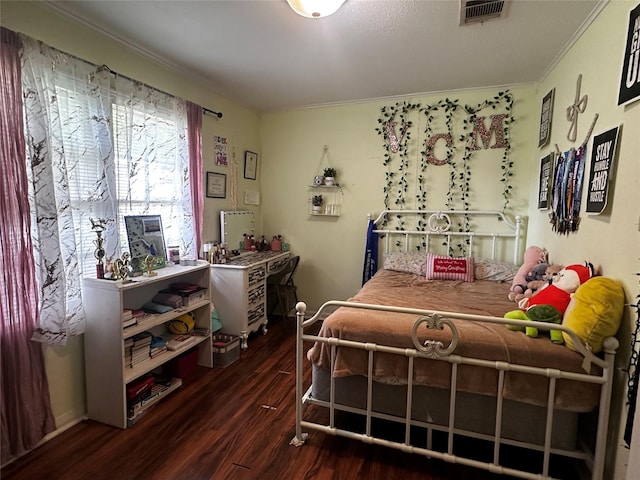 2616 Bardot Ln, Bossier City, LA 71111 - bedroom featuring wood finished floors and ornamental molding