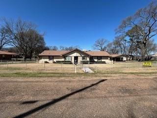 2319 N Wind Dr, Tool, TX 75143 - view of front facade