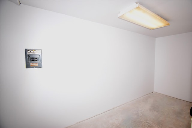2013 S High St, Brady, TX 76825 - additional living space with concrete flooring