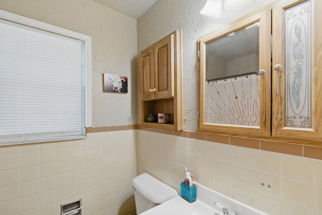 210 Aikens St, Lipan, TX 76462 - full bath featuring toilet and tile walls