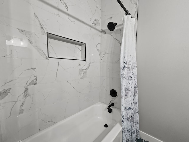 102 Bois D Arc St, Whitesboro, TX 76273 - full bathroom with shower / bathtub combination with curtain and baseboards