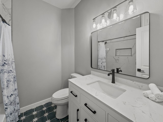 102 Bois D Arc St, Whitesboro, TX 76273 - full bathroom featuring vanity, toilet, a shower with curtain, and baseboards