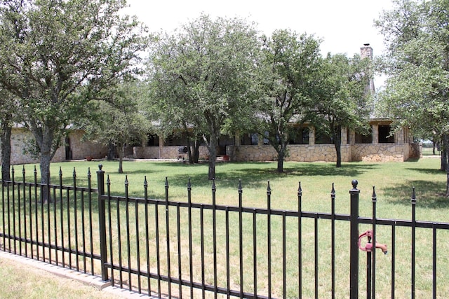 801 County Road 313, Eastland, TX 76448 - view of yard