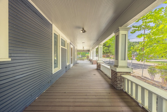 5532 Reiger Ave, Dallas, TX 75214 - view of porch