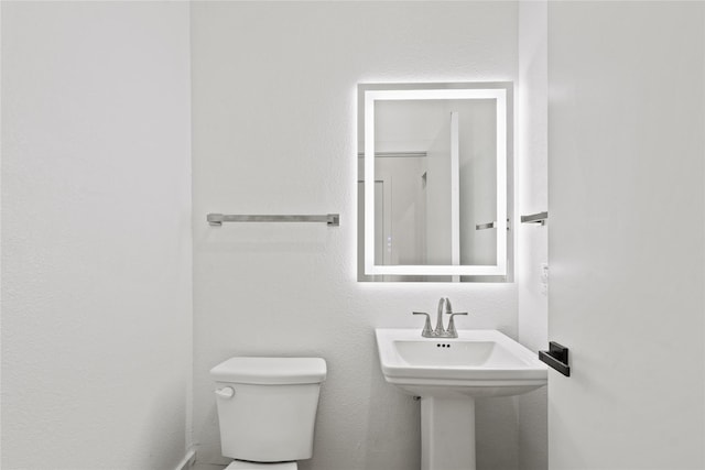 1310 Coleman Ave, Dallas, TX 75215 - half bathroom with toilet