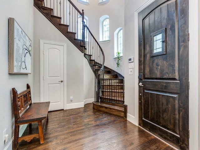 916 Shadyside Ln, Dallas, TX 75223 - foyer featuring stairway, plenty of natural light, and wood finished floors
