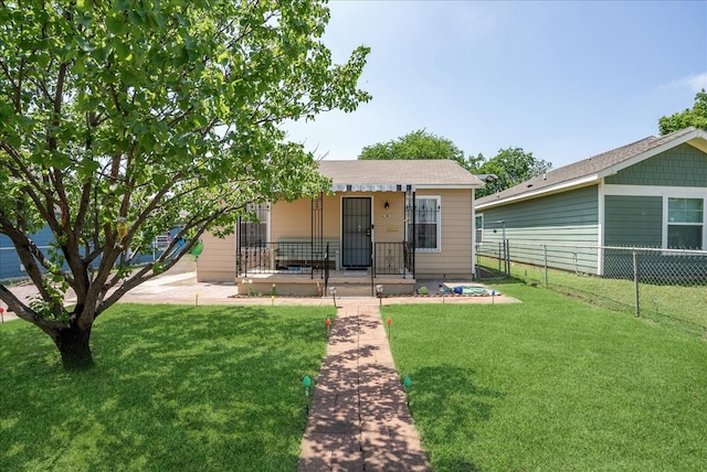 5629 Farnsworth Ave, Fort Worth, TX 76107 - view of front of property with covered porch