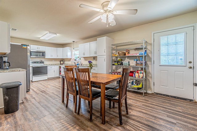 400 Rs County Road 3130, Emory, TX 75440 - dining area with light wood finished floors and ceiling fan