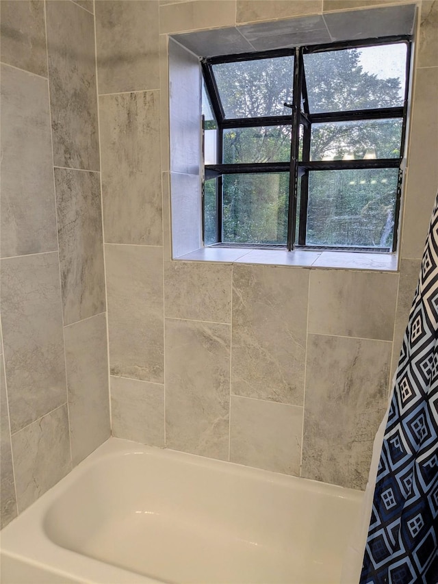 7525 Holly Hill Dr Unit 68, Dallas, TX 75231 - view of bathroom