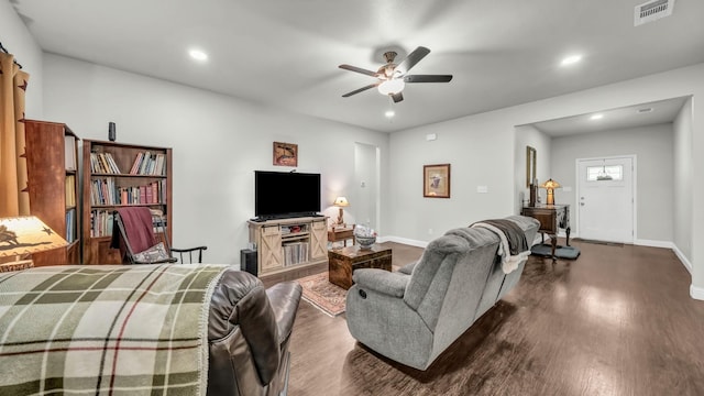 113 Myers Ave, Cleburne, TX 76033 - living room featuring dark wood-type flooring, recessed lighting, baseboards, and a ceiling fan