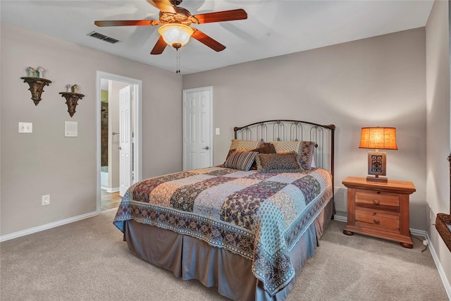 15741 Big Horn Trl, Frisco, TX 75035 - bedroom featuring carpet flooring, baseboards, a ceiling fan, and ensuite bath