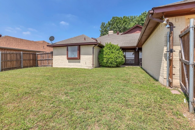 225 Wildwood Dr, Desoto, TX 75115 - view of yard