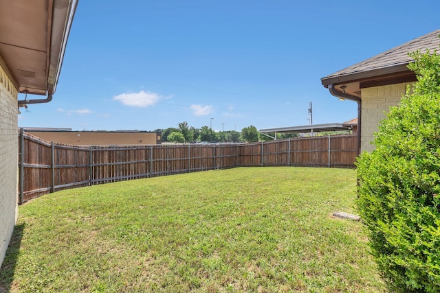225 Wildwood Dr, Desoto, TX 75115 - view of yard