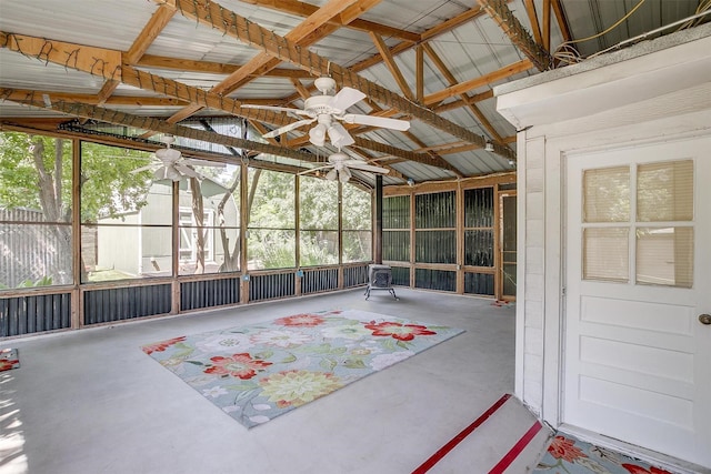 1245 Hodgson St, Fort Worth, TX 76115 - unfurnished sunroom with a ceiling fan