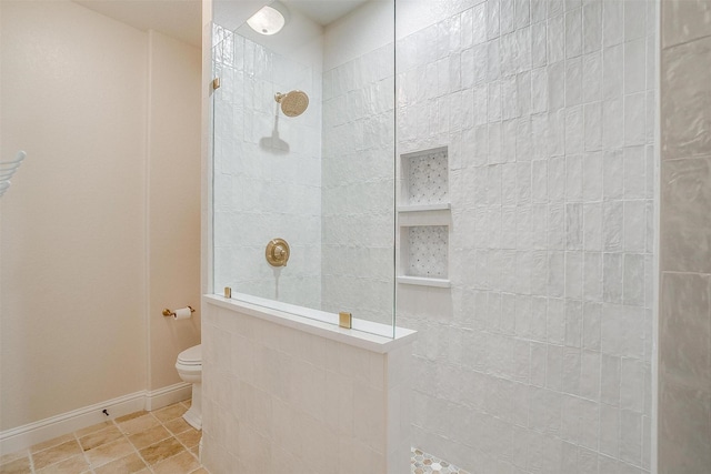 160 Solano Cir, Aledo, TX 76008 - bathroom featuring walk in shower, toilet, baseboards, and tile patterned flooring
