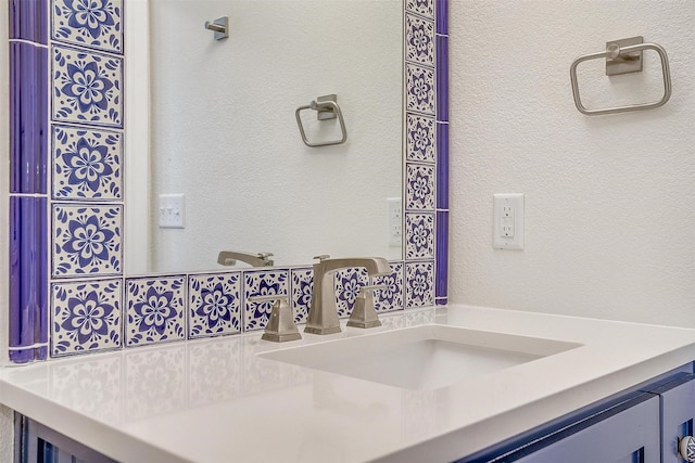 160 Solano Cir, Aledo, TX 76008 - bathroom featuring vanity and a textured wall