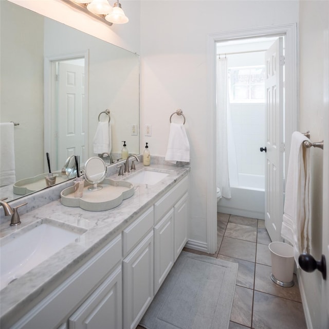 7002 Clear Springs Pkwy, Garland, TX 75044 - bathroom featuring double vanity, shower / tub combo, and toilet
