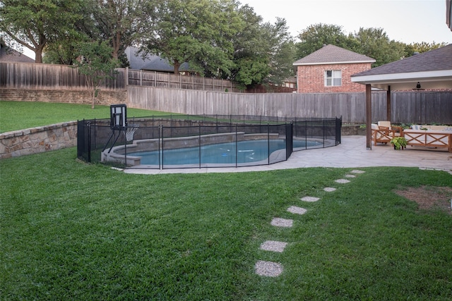 7002 Clear Springs Pkwy, Garland, TX 75044 - view of pool with a patio area