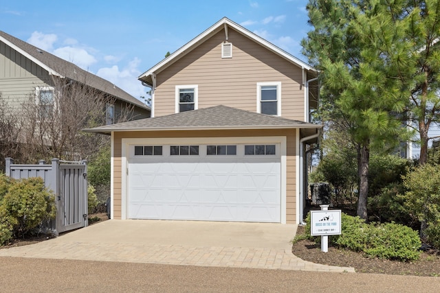 13340 Shumate Way, Malakoff, TX 75148 - view of front of house featuring a garage, roof with shingles, and driveway