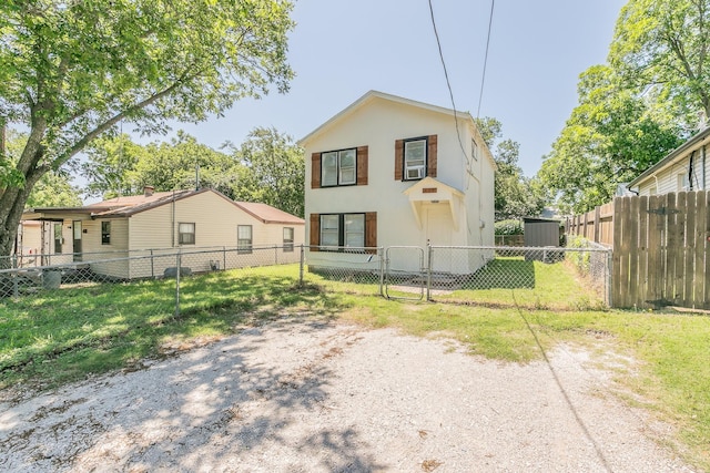 408 E Baylor St, Weatherford, TX 76086 - rear view of property featuring a gate