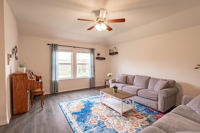 1003 Dewy Glen Ln, Princeton, TX 75407 - living area featuring a ceiling fan, wood finished floors, and baseboards