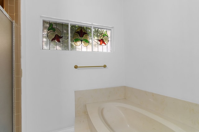 7014 Regalview Cir, Dallas, TX 75248 - full bath with a garden tub and a shower with door