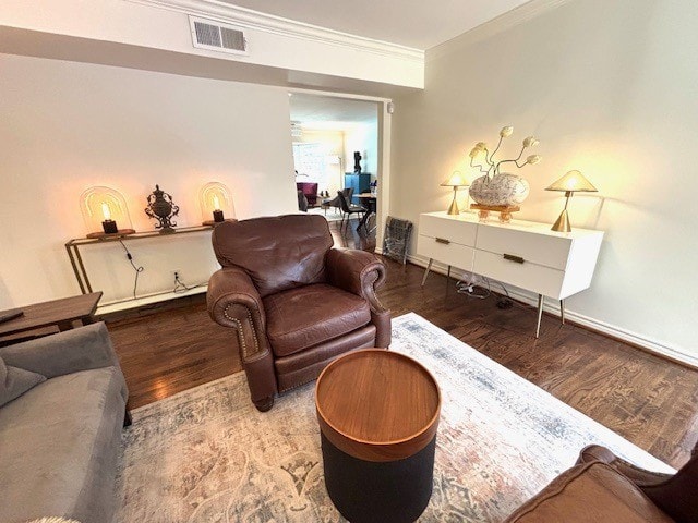 6112 Averill Way Unit B, Dallas, TX 75225 - living room featuring wood finished floors and crown molding